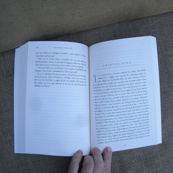 Master and Commander by Patrick O'Brian paperback - Picture 11 of 16